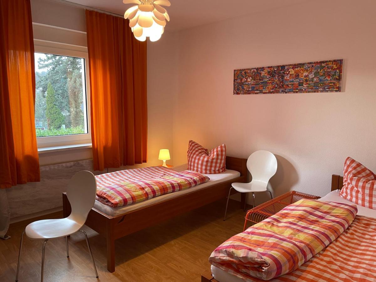Altstadt Naehe 7 Min Fussweg Ueber Alte Maibruecke Zu Pension Mit Balkon & Garten, Ideal For Long Stay, Relocation Ochsenfurt Exteriér fotografie
