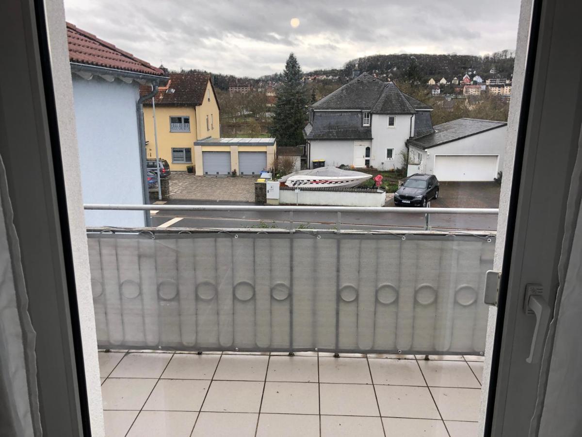 Altstadt Naehe 7 Min Fussweg Ueber Alte Maibruecke Zu Pension Mit Balkon & Garten, Ideal For Long Stay, Relocation Ochsenfurt Exteriér fotografie